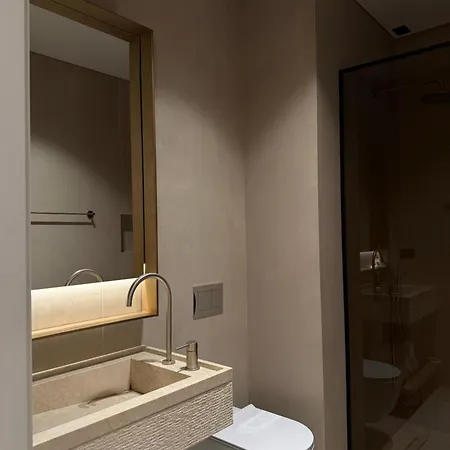Riviera Boutique By Pomo D'oro * Vlorë
