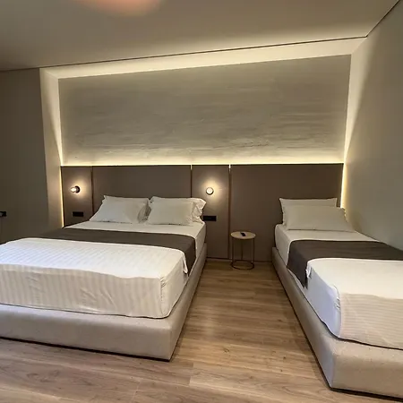 Riviera Boutique By Pomo D'oro